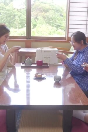 Julia và CJOD-457: Trần trụi thể xác, va chạm kịch liệt trong suối nóng.