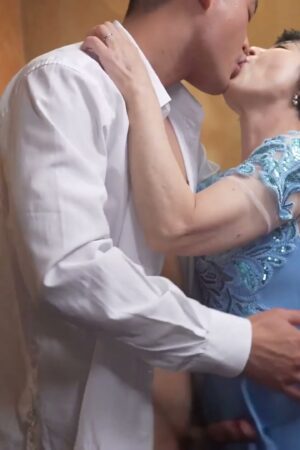 Miyuki sakurai và mesu-133: Va chạm bạo liệt, dồn dập không ngừng nghỉ