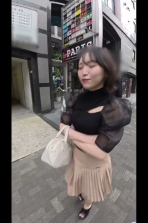 Mami-chan cuồng dại trong DOJN-015: Va chạm nảy lửa, dồn dập không ngừng